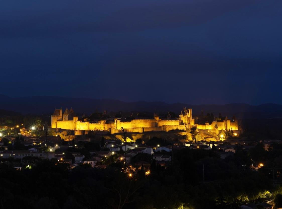 Panorama Suite romantique&Spa Carcassonne Exterior foto